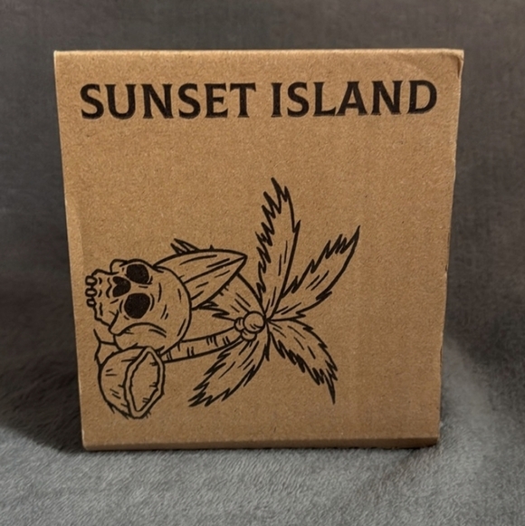 NEW 🥥🍍MANA MOOD Sunset Island Coconut & Pineapple 9oz Large Wood Wick Candle - Picture 10 of 13
